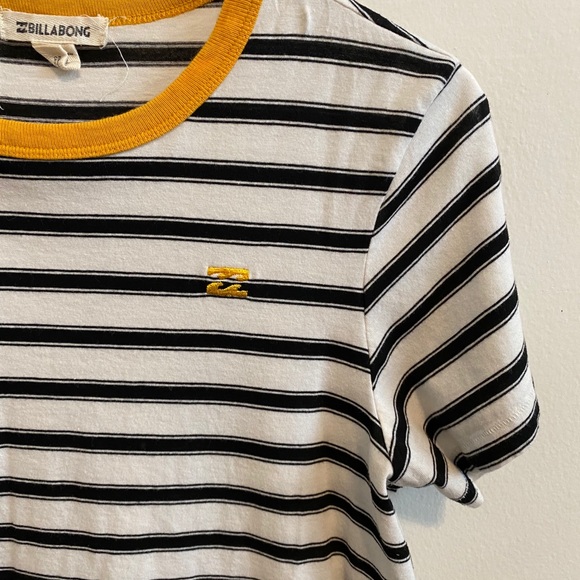 Billabong tshirt - Picture 4 of 4